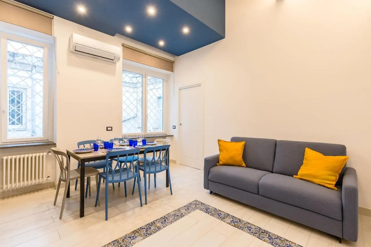 Colonna Apartments By Wonderful Italy 나폴리