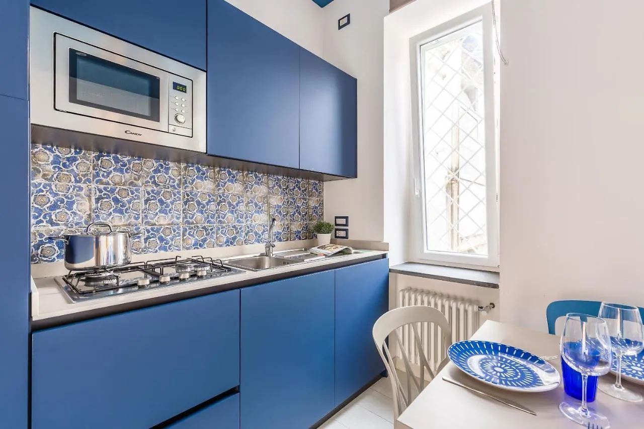 Colonna Apartments By Wonderful Italy 나폴리