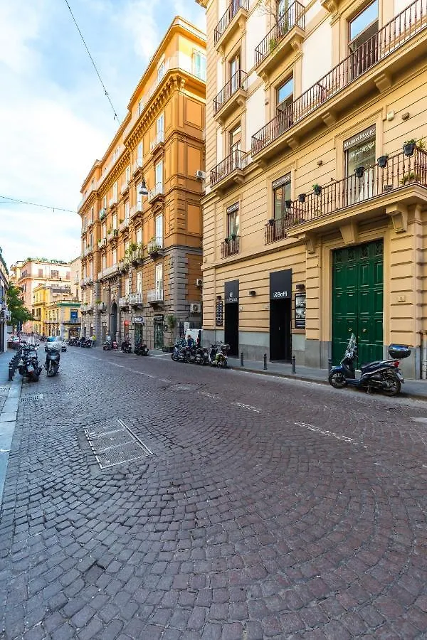 Colonna Apartments By Wonderful Italy 나폴리 이탈리아