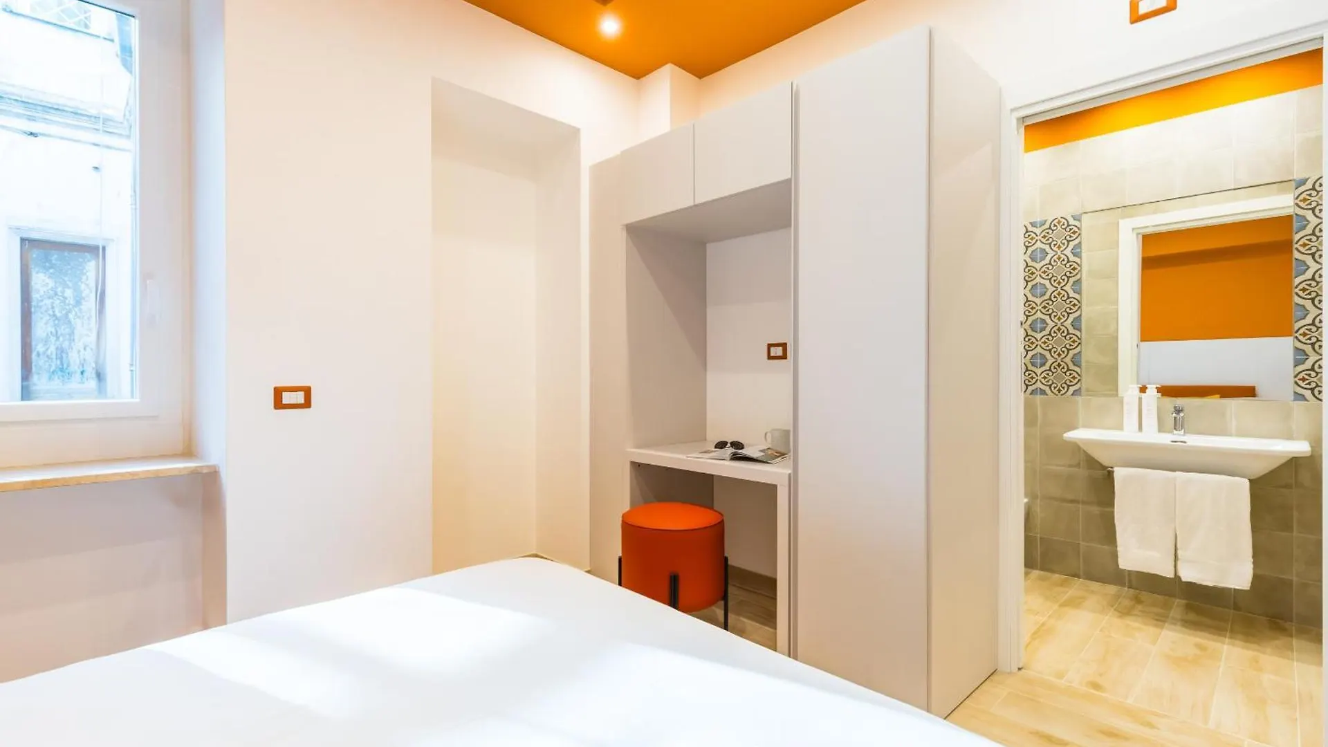 Colonna Apartments By Wonderful Italy 나폴리