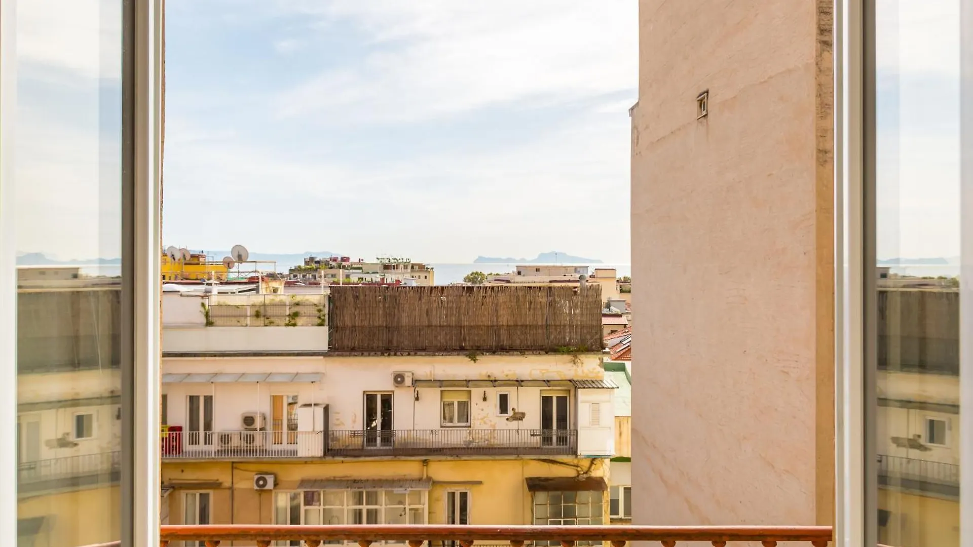 Colonna Apartments By Wonderful Italy 나폴리