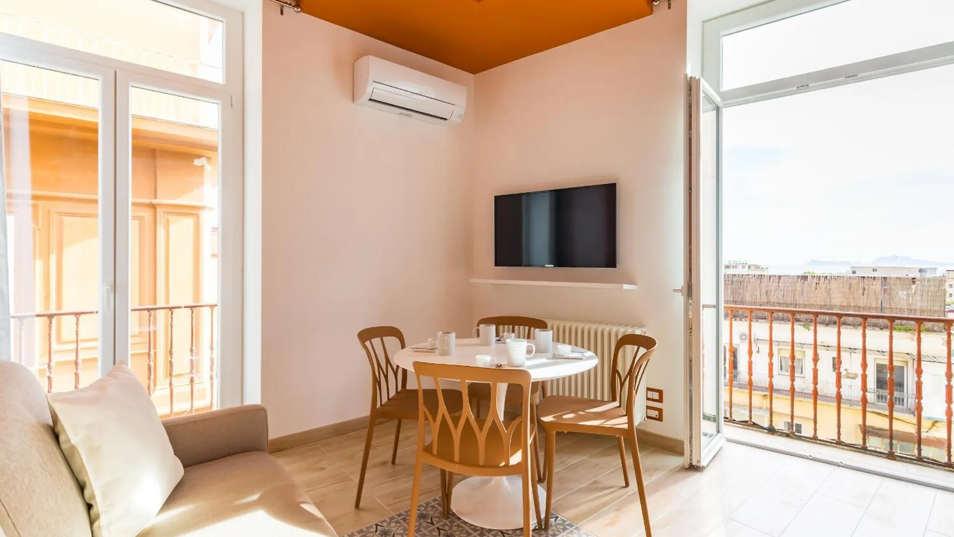 Colonna Apartments By Wonderful Italy 나폴리 이탈리아